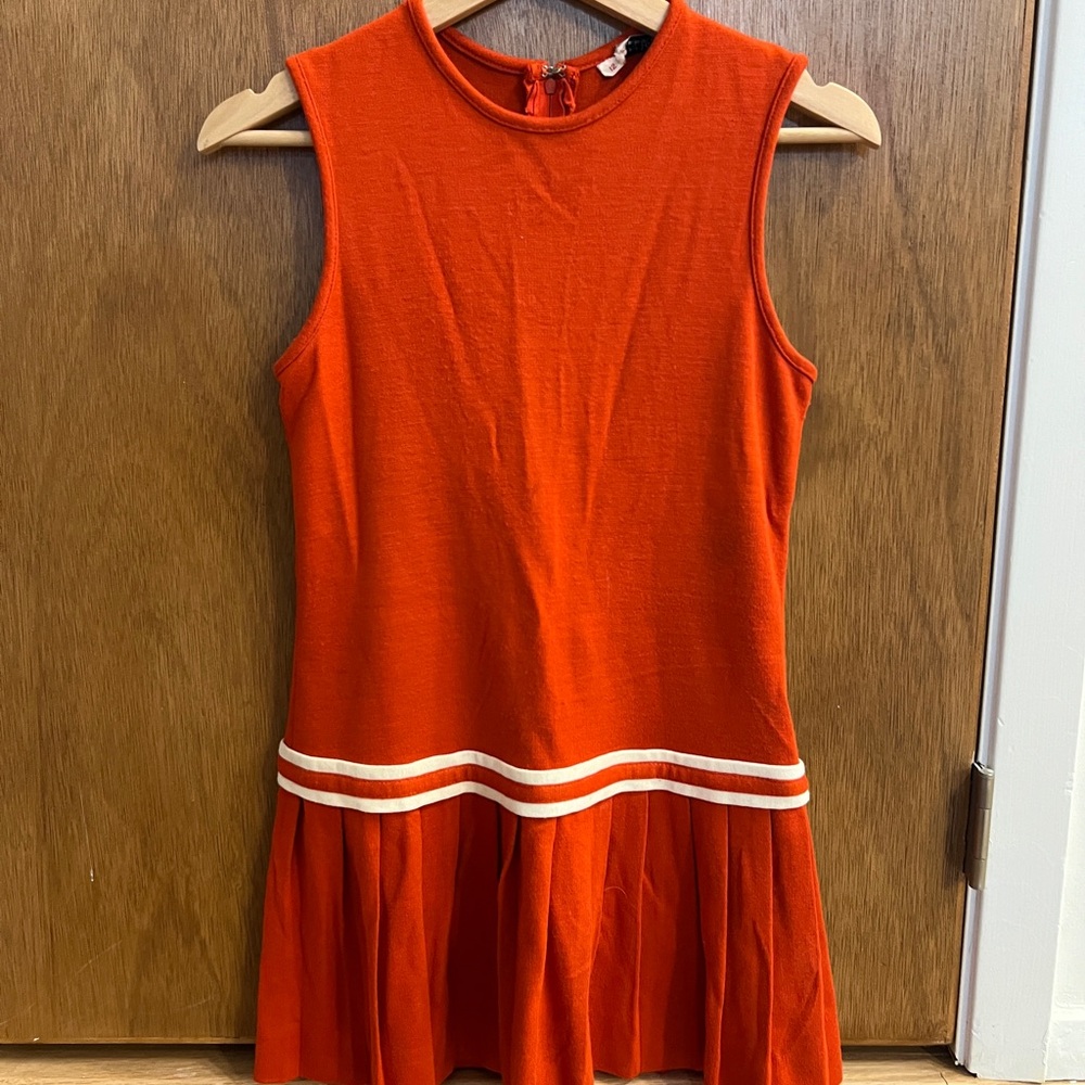 Vintage mini dress. Short. Fits about size 2. Might be children’s size.